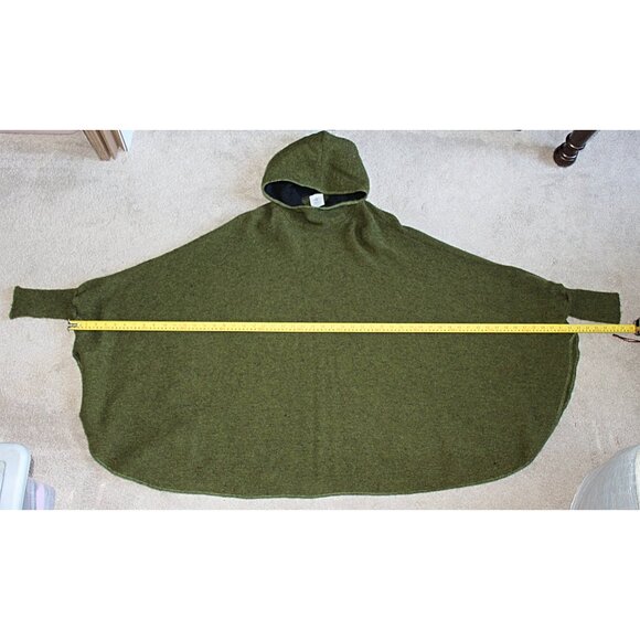 Kidka Iceland - 100% Wool Hooded Poncho, Made in Iceland, One Size - Picture 8 of 13